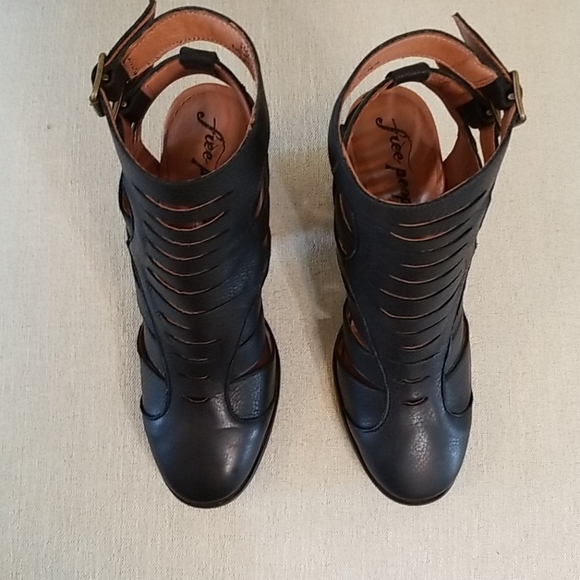 Free People Hayes Bootie in Black - Picture 8 of 9